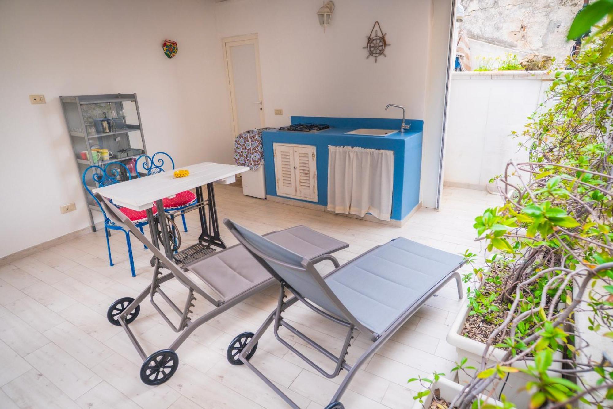 Hotel Le Volte Di San Leonardo Monopoli Zimmer foto